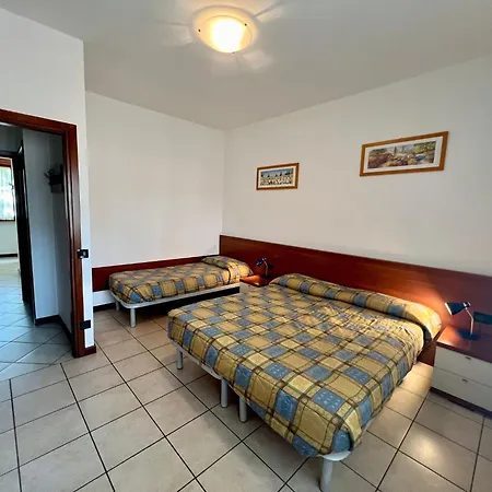 Quiet Flat With Garden Lignano Sabbiadoro