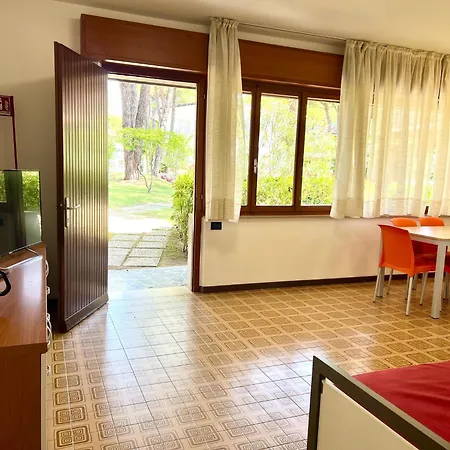 Quiet Flat With Garden Apartment *