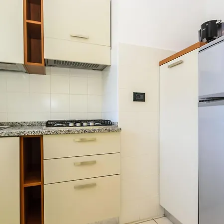Quiet Flat With Garden Lejlighed