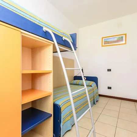 Apartment Quiet Flat With Garden