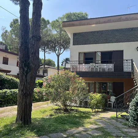 Quiet Flat With Garden Apartment Lignano Sabbiadoro